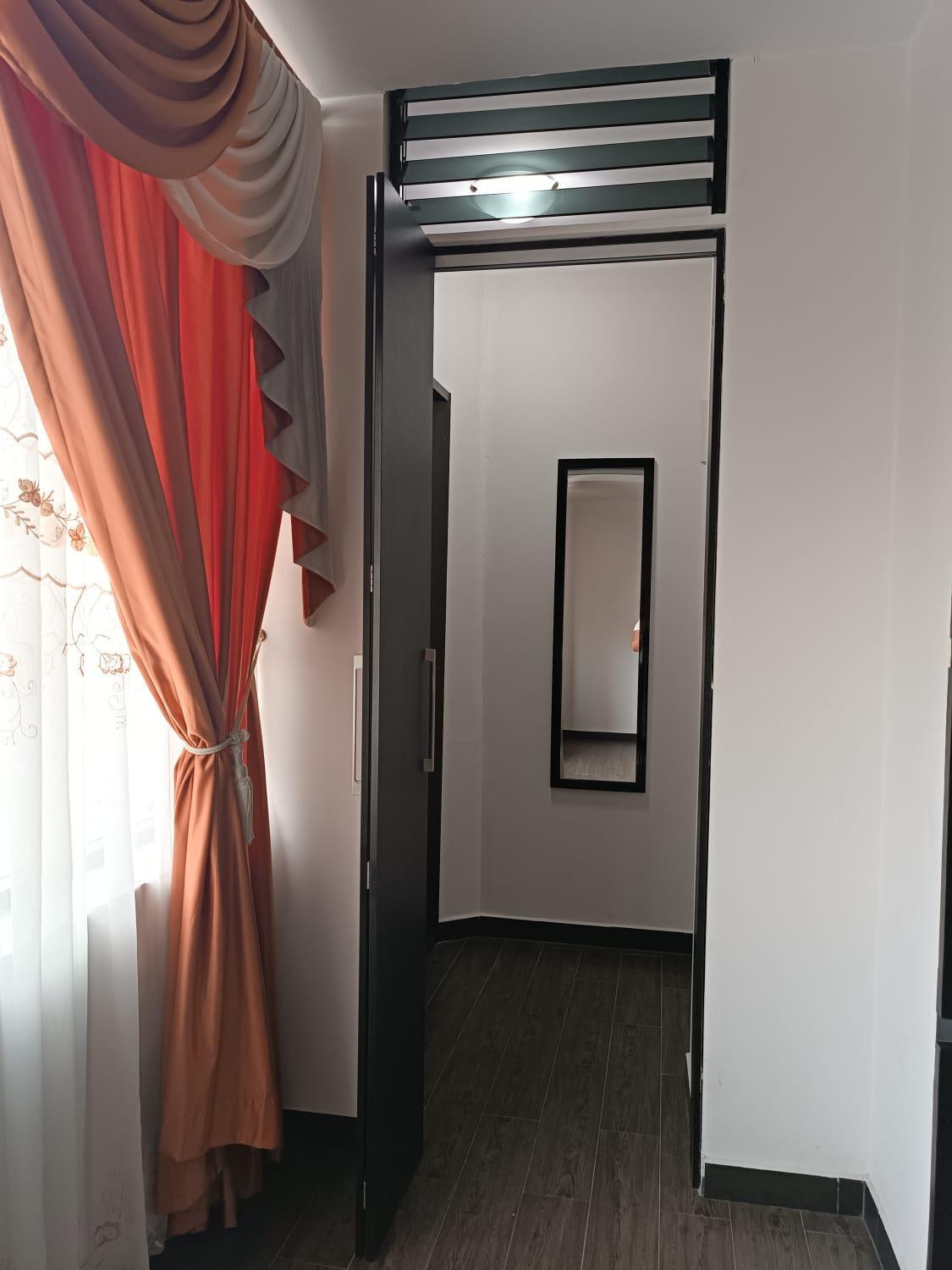 Hotel Quezada Hermanos Santo Domingo de los Colorados Buitenkant foto